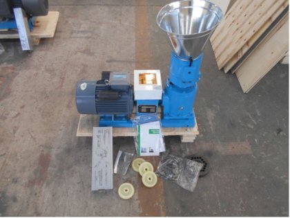 Small pellet machine with electric motor has been exported to Australia